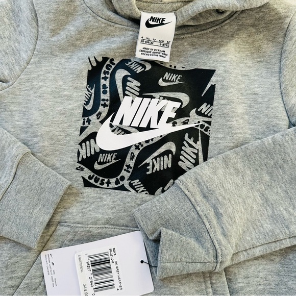 NWT Nike boys Jogger Pants and Hoodie Set Size 4T - Picture 3 of 7